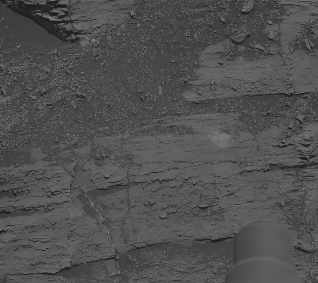 Sol 2802: Mast Camera (Mastcam)
