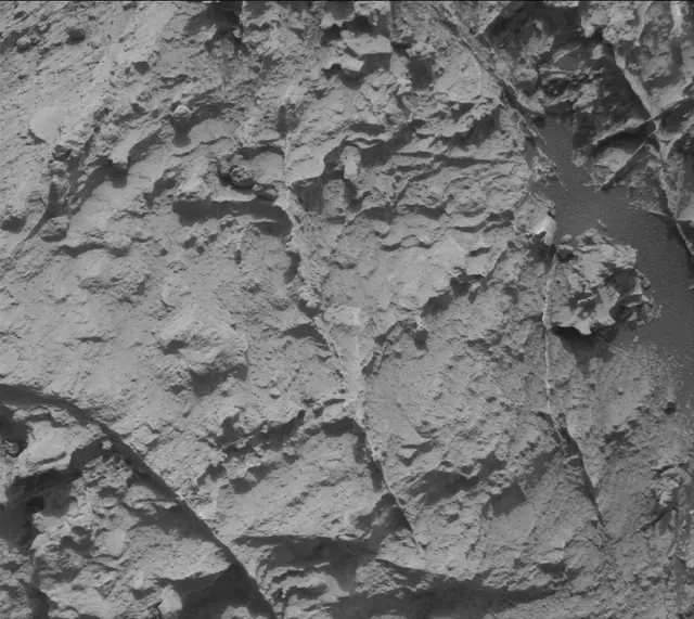 Sol 2803: Mast Camera (Mastcam)