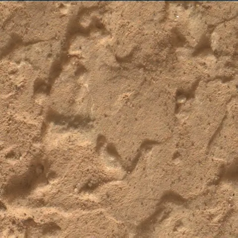 Sol 2803: Mars Hand Lens Imager (MAHLI)