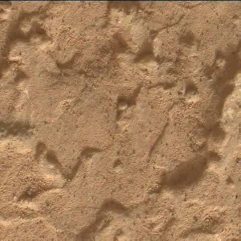 Sol 2803: Mars Hand Lens Imager (MAHLI)