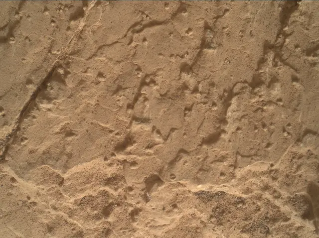 Sol 2803: Mars Hand Lens Imager (MAHLI)