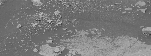 Sol 2804: Mast Camera (Mastcam)
