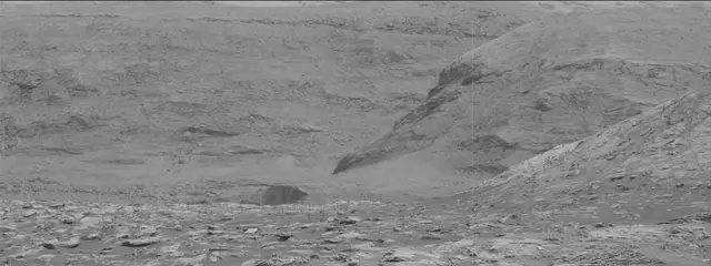 Sol 2804: Mast Camera (Mastcam)