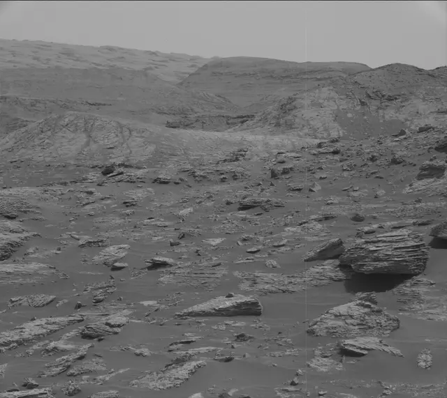 Sol 2804: Mast Camera (Mastcam)