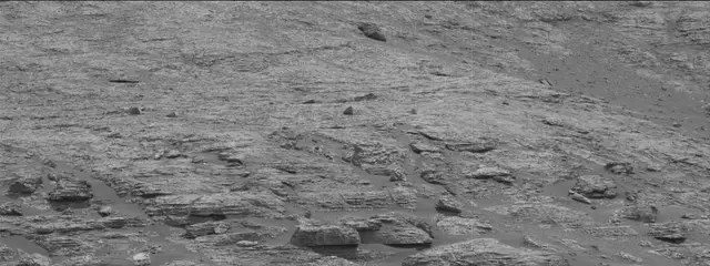 Sol 2804: Mast Camera (Mastcam)