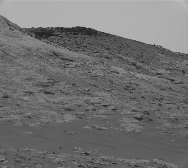 Sol 2804: Mast Camera (Mastcam)