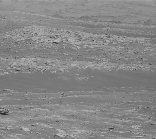Sol 2804: Mast Camera (Mastcam)