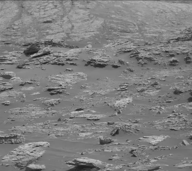 Sol 2804: Mast Camera (Mastcam)