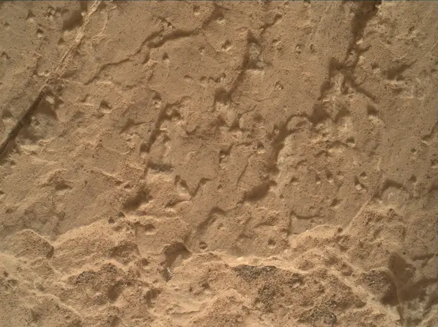 Sol 2804: Mars Hand Lens Imager (MAHLI)