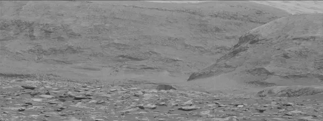 Sol 2813: Mast Camera (Mastcam)