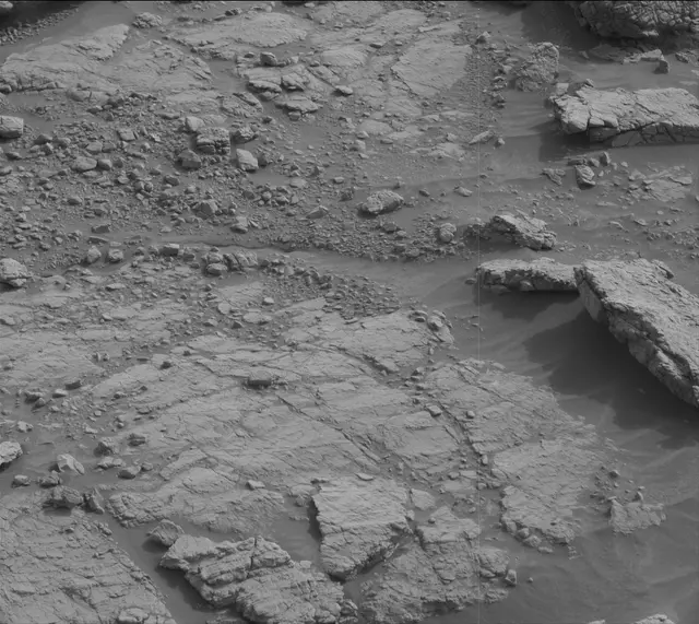 Sol 2813: Mast Camera (Mastcam)