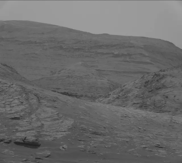 Sol 2813: Mast Camera (Mastcam)