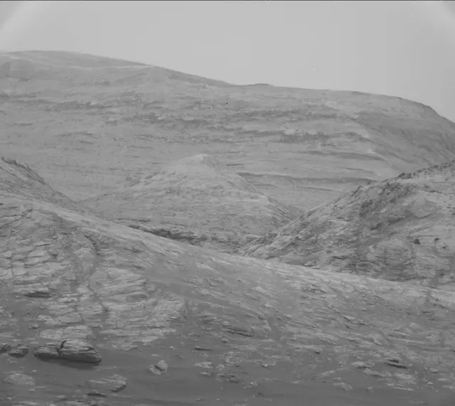 Sol 2813: Mast Camera (Mastcam)