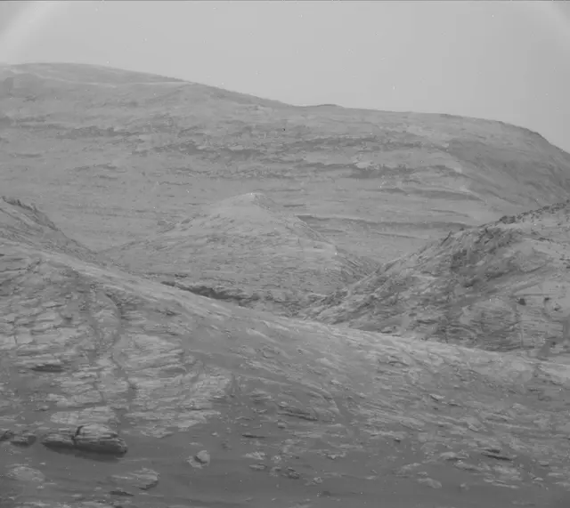 Sol 2813: Mast Camera (Mastcam)