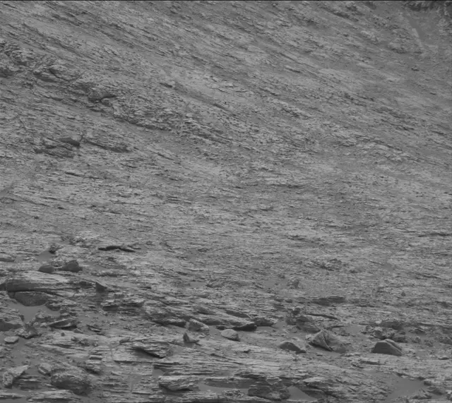 Sol 2813: Mast Camera (Mastcam)