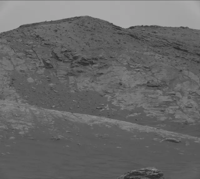 Sol 2813: Mast Camera (Mastcam)