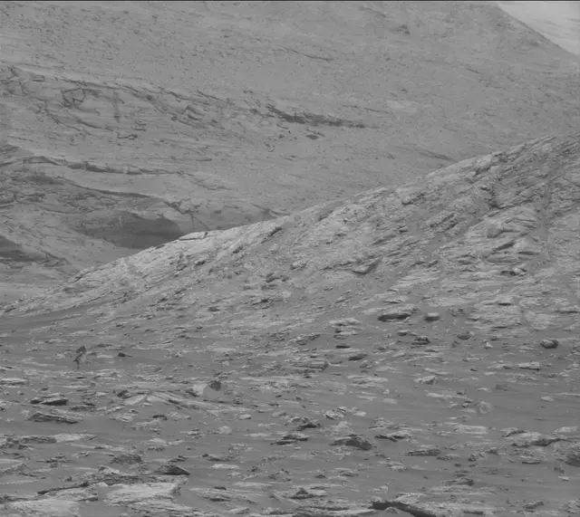 Sol 2813: Mast Camera (Mastcam)