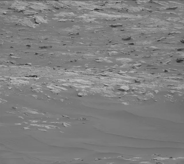 Sol 2813: Mast Camera (Mastcam)