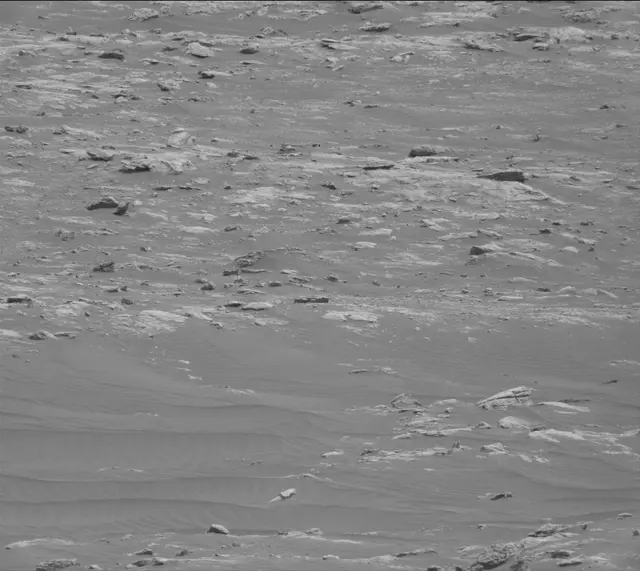 Sol 2813: Mast Camera (Mastcam)