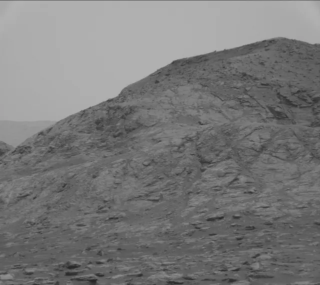 Sol 2816: Mast Camera (Mastcam)