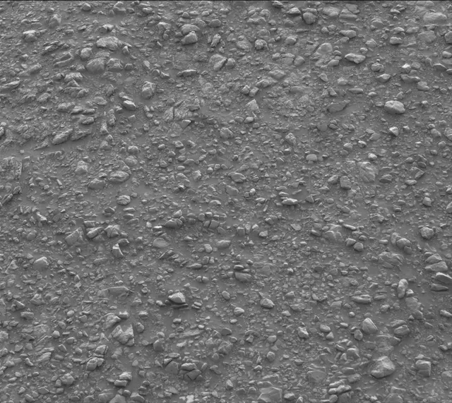 Sol 2817: Mast Camera (Mastcam)