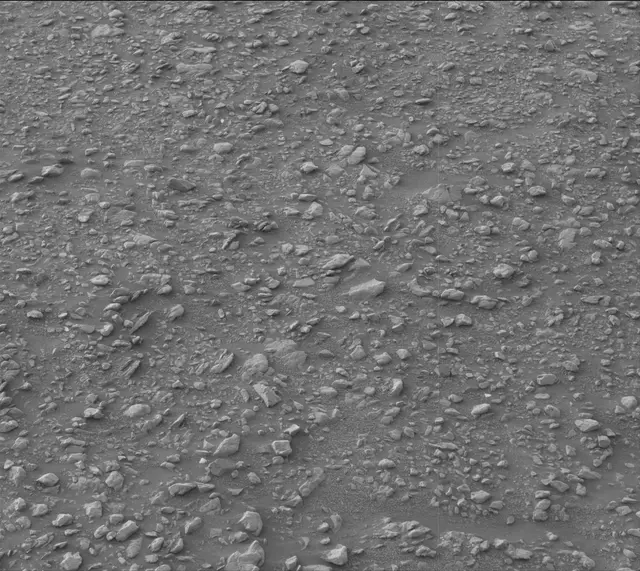 Sol 2817: Mast Camera (Mastcam)