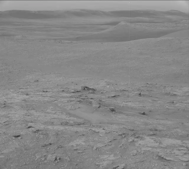 Sol 2817: Mast Camera (Mastcam)