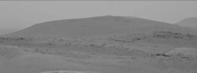 Sol 2819: Mast Camera (Mastcam)