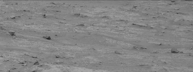 Sol 2819: Mast Camera (Mastcam)