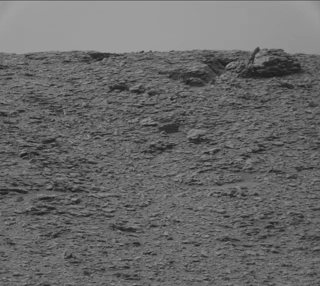 Sol 2819: Mast Camera (Mastcam)