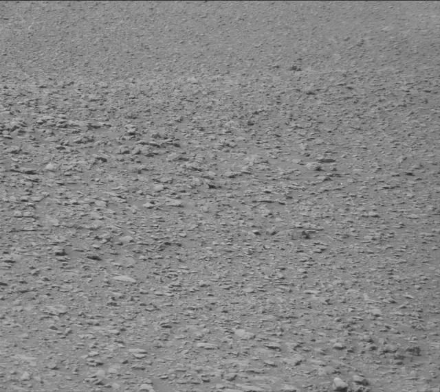Sol 2819: Mast Camera (Mastcam)