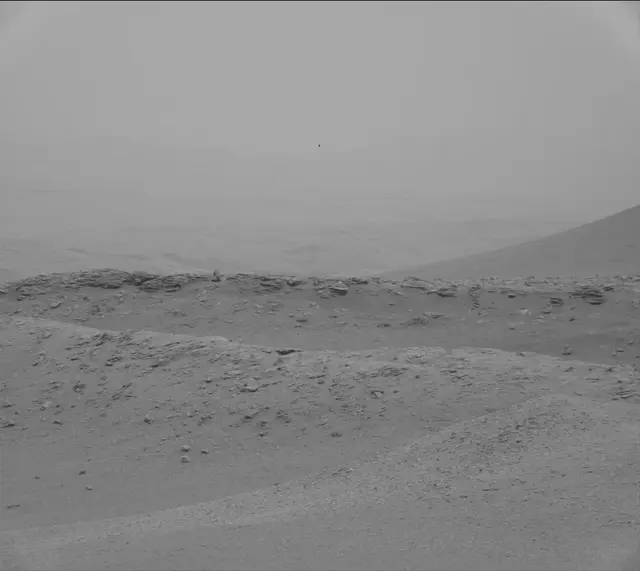 Sol 2819: Mast Camera (Mastcam)