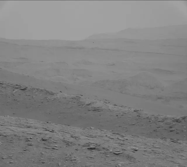 Sol 2819: Mast Camera (Mastcam)