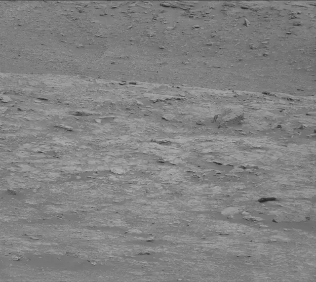Sol 2819: Mast Camera (Mastcam)