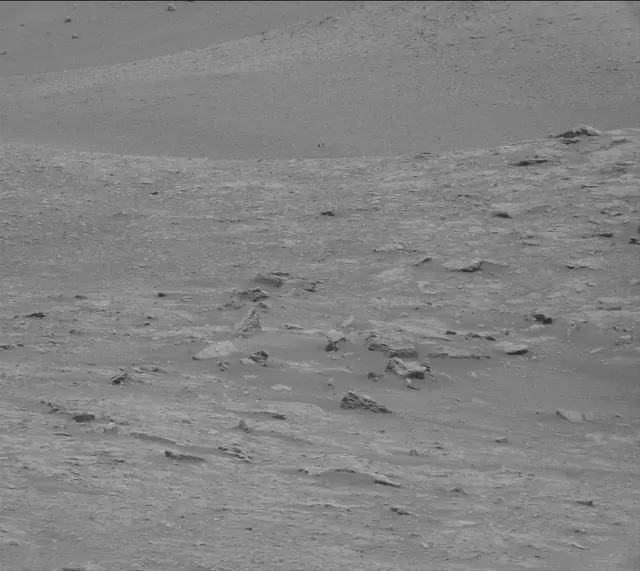 Sol 2819: Mast Camera (Mastcam)