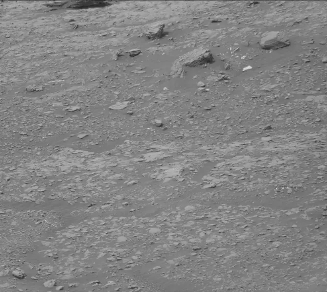 Sol 2819: Mast Camera (Mastcam)