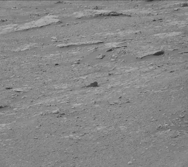 Sol 2819: Mast Camera (Mastcam)