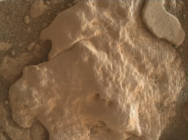 Sol 2819: Mars Hand Lens Imager (MAHLI)
