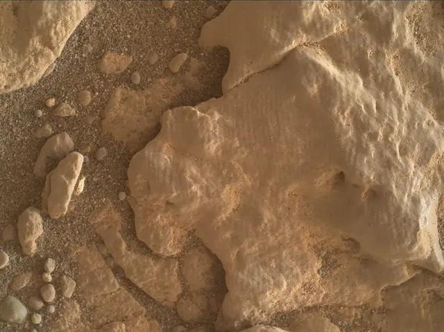 Sol 2819: Mars Hand Lens Imager (MAHLI)