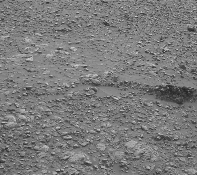 Sol 2820: Mast Camera (Mastcam)