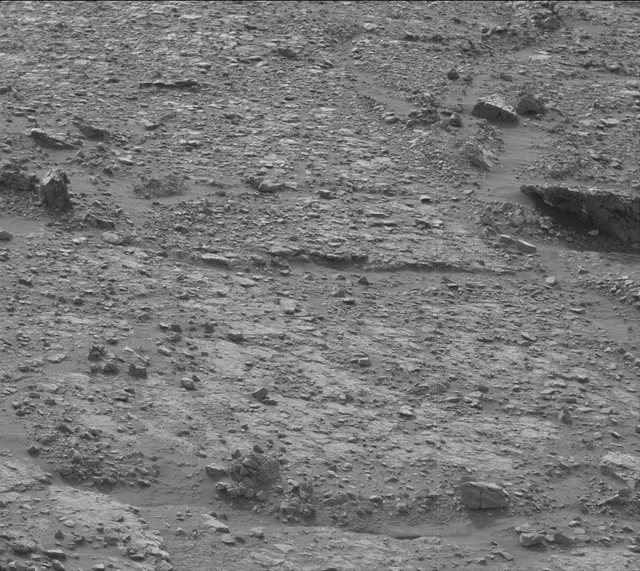 Sol 2820: Mast Camera (Mastcam)