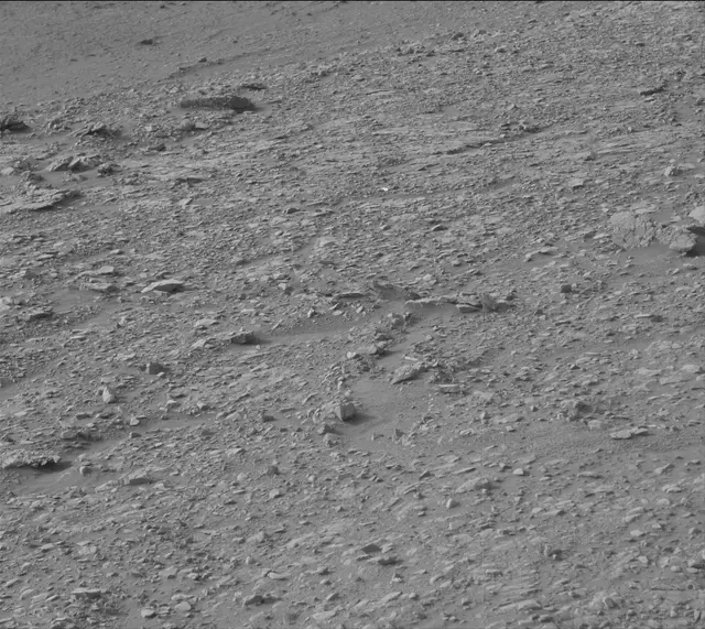 Sol 2820: Mast Camera (Mastcam)