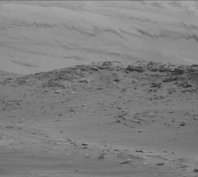 Sol 2820: Mast Camera (Mastcam)