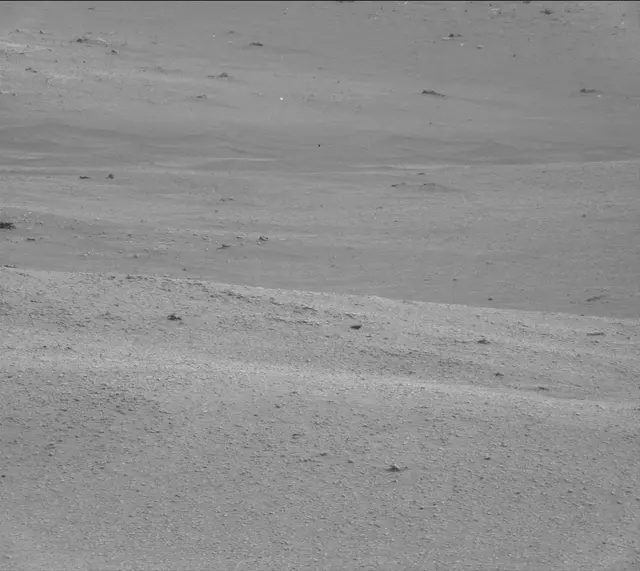 Sol 2820: Mast Camera (Mastcam)