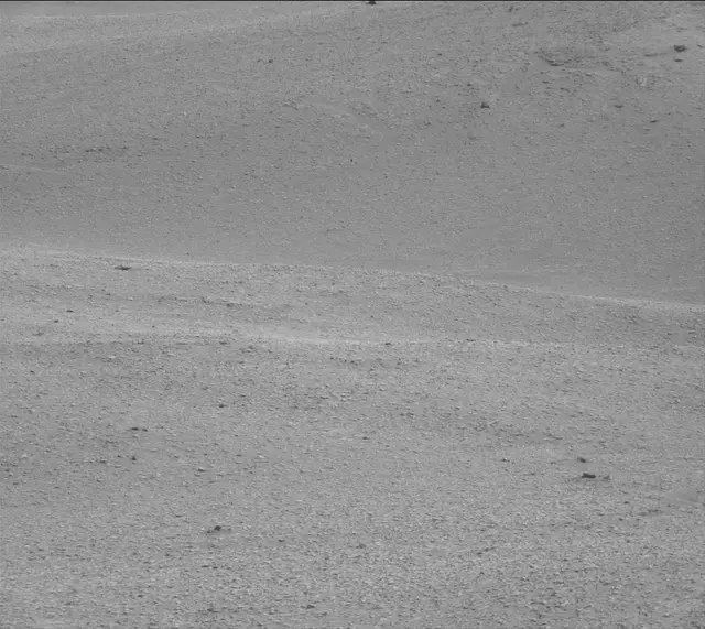 Sol 2820: Mast Camera (Mastcam)