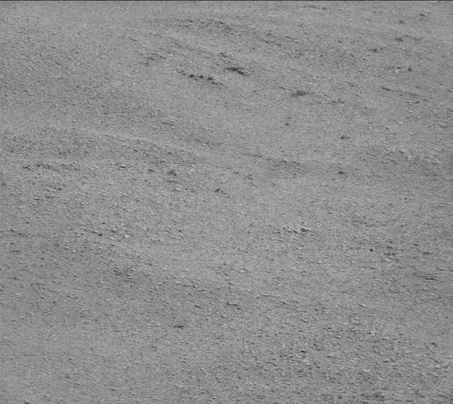 Sol 2820: Mast Camera (Mastcam)