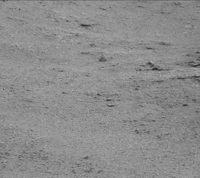 Sol 2820: Mast Camera (Mastcam)