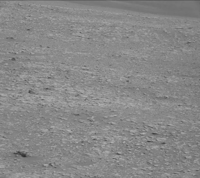 Sol 2820: Mast Camera (Mastcam)