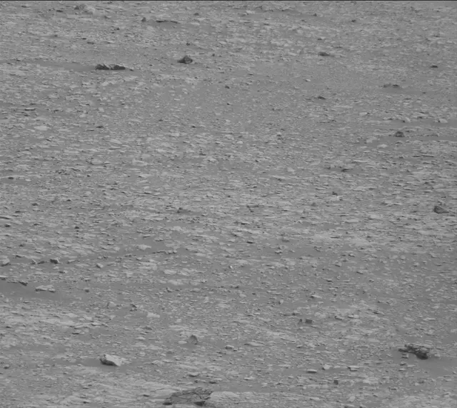 Sol 2820: Mast Camera (Mastcam)