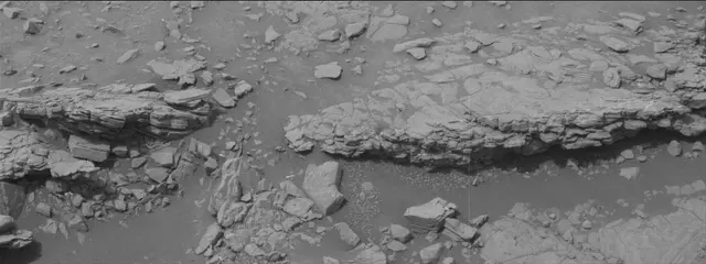 Sol 2822: Mast Camera (Mastcam)